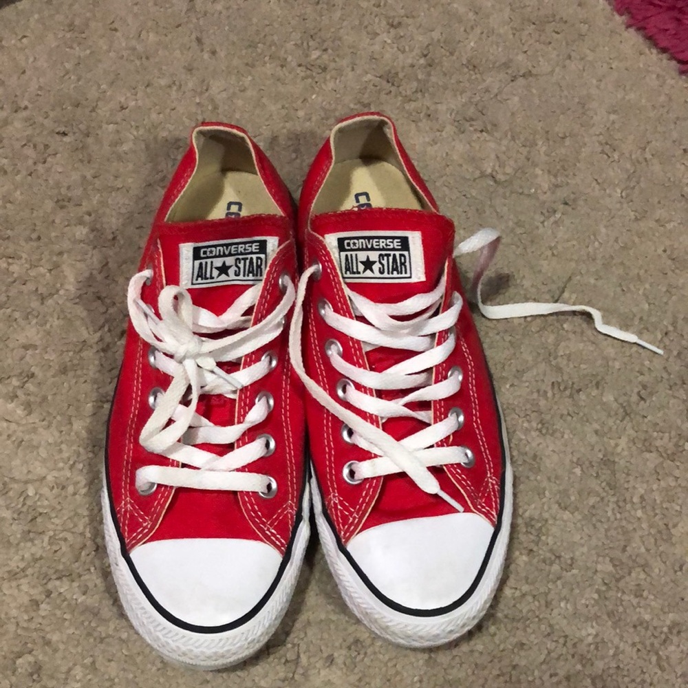 Converse: Red low tops